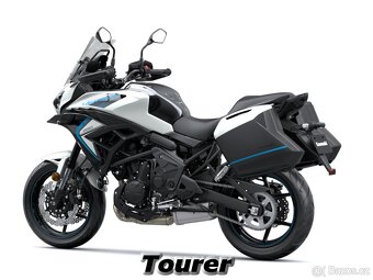 Kawasaki Versys 650 Pearl Robotic White 2025 - Nový motocykl - 2