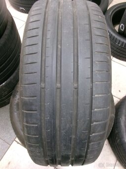 245/45 R19 FALKEN (cca 5mm) č.15728/b6 - 2
