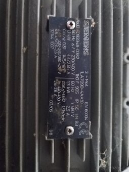 Motor 230/400V cca 1,1kw - 2