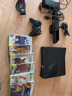 Xbox 360 Elite +Kinect a 6 her - 2