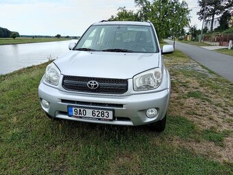 Toyota Rav4  2005 2l Vvti - 2