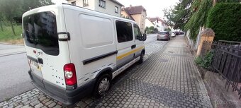 Renault Master 2,5 dci, vestavba spaní - 2