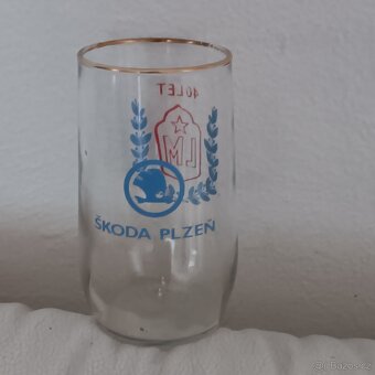 Sklenice Lidové milice - 2
