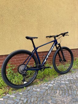Trek Procaliber 9.6 Blue Carbon Horské kolo - 2