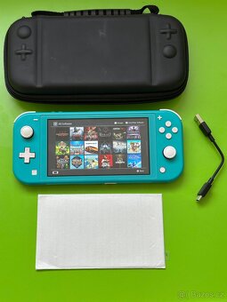 Nintendo Switch Lite 128GB + Spousta her + bonusy Aukce - 2