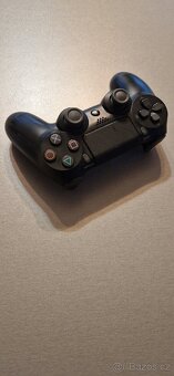Originální ovladač Playstation 4 - 2