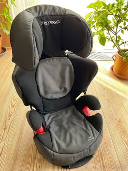 Dětská autosedačka - 2