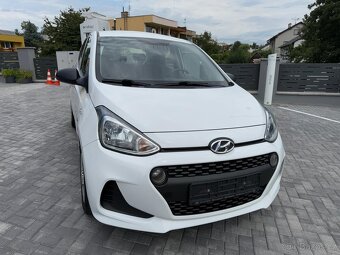 Hyundai i10 1.0 benzín 49kW rok 2017 jen 109tkm - 2