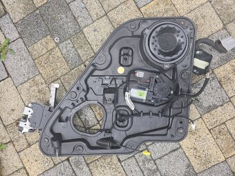 Jeep grand cherokee prave zadni dvere - 2