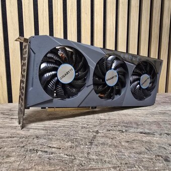 GIGABYTE RTX 3070 Eagle OC 8GB - 2