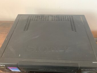 Retro VHS rekordér SONY SLV-E160EE včetně dálkového ovládání - 2