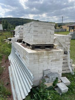 Bílé cihly 4 Kč/ks - 2
