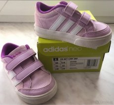 Dívčí tenisky Adidas Neo, vel.22 - 2