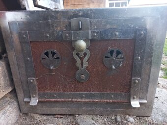 Dvířka ke kachlovým kamnům - 2