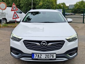 Opel Insignia 4x4 AUTOMAT COUNTRY 154KW rok 2019 - 2