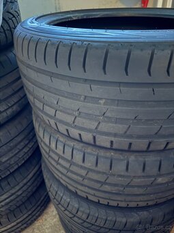 Letní pneu 225/40 r18 - 2