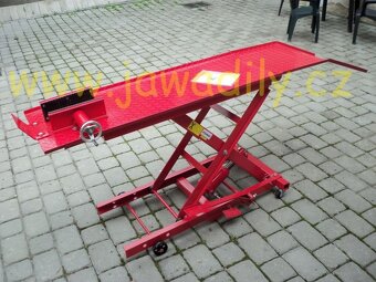 hydraulická plošina na motocykly - 2