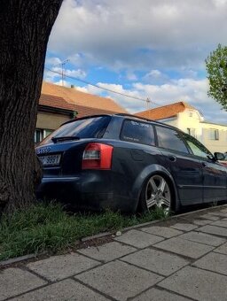 Audi A4 S-Line B6 Quattro 2.5TDi 132+chip 180kw - 2