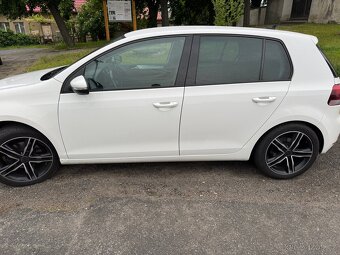 VW golf - 2