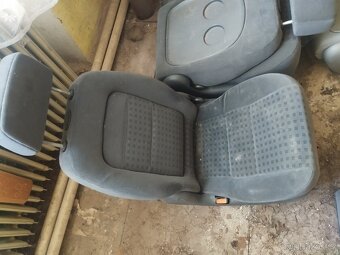 Prodám sedačky do Volkswagen Sharan - 2