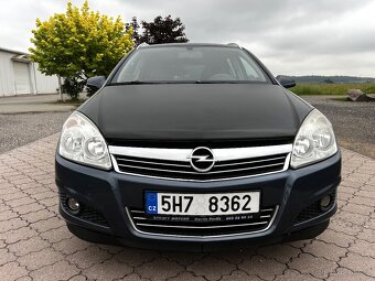 Opel Astra, 1,9 CDTi COMBI 88 kW AUT COSMO - 2