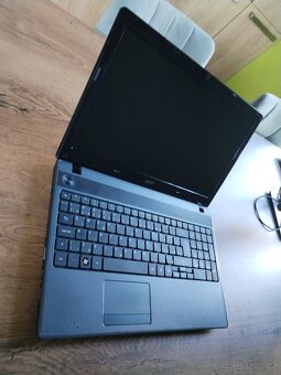Acer Aspire 5349 450 GB HDD - 2