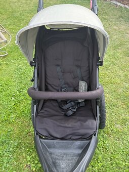 Hauck Sporťák Runner 2 Mickey Mouse Olive 2022 - 2