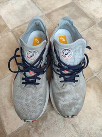 Asics Magic Speed - 2