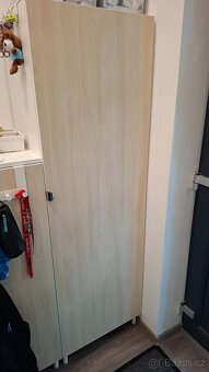 Předsíňová stěna - 2