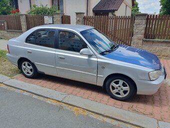 Expediční Hyundai Accent :-) - 2