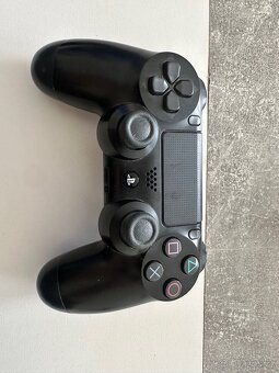 Playstation 4 ovladače - 2