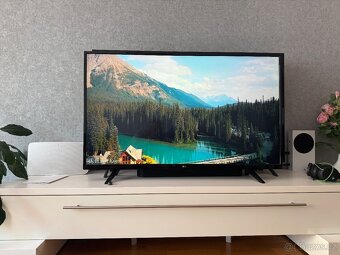 LG smart TV 49UJ620V 49” nebo 125cm - 2