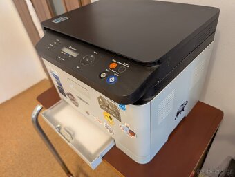 Laserová barevná multifunkční tiskárna Samsung SL-C460W - 2