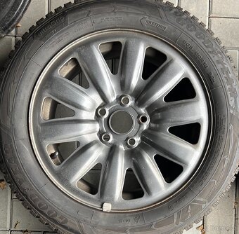 Zimní kola Octavia 4, 205/60 R16 GoodYear (2721) - 2