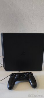 Playstation 4 Slim číst popis nejde mechanika zapne se - 2