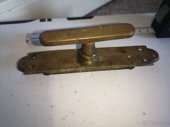 starožitná okenní klička rozvora, styl ALT WIEN - 2