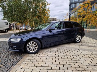 Audi A4 B8 facelift, 2013, 2.0 120 kW, manuál, bi-xenon - 2