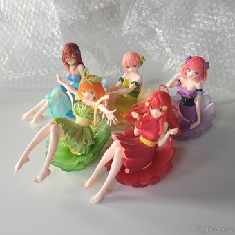 Quintuplets Nakano Bloo-me anime figurky set - 2