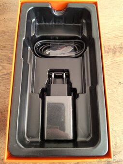 Prodám Oukitel WP35pro - 2