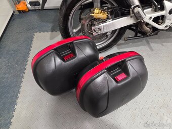 Honda XL 1000 V Varadero - 2