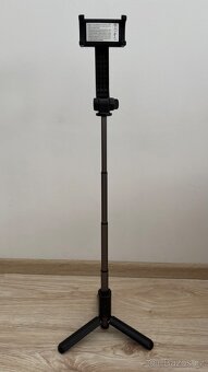 Selfie tyč s Bluetooth Apexel - 2