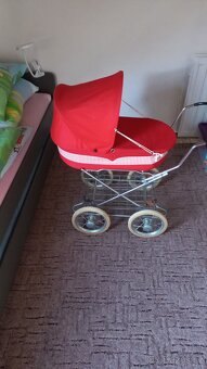 Prodám retro kočárek pro panenky - 2