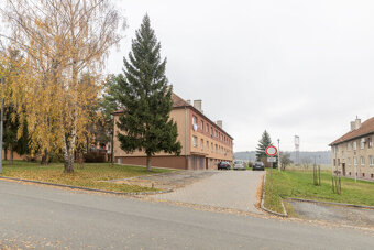 Prodej světlého bytu 2+1 (60 m²) v Rosicích u Brna - 2