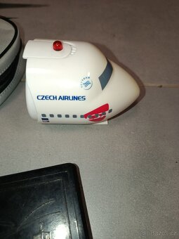 Budík Czech Airlines a další letecké suvenýry - 2