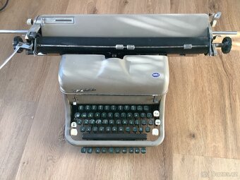 Psací stroj ZETA - 2