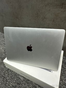 Macbook pro 13 MID-2020 - 2
