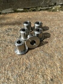 Vložky / futra do těhlice BMW E39 - všechny modely - 2