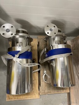 Prodám 2 ks čerpadel Packo ICP2/32-160/114 - 2