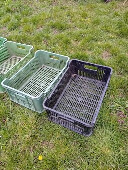 Plastové přepravky - 2