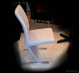 Židle atypická - 2